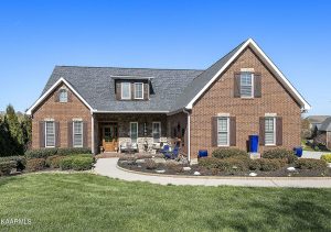 Luxury home at 1760 Inverness Drive Maryville TN 37801