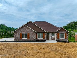 Luxury home at 1815 Placid Drive Sevierville TN 37862