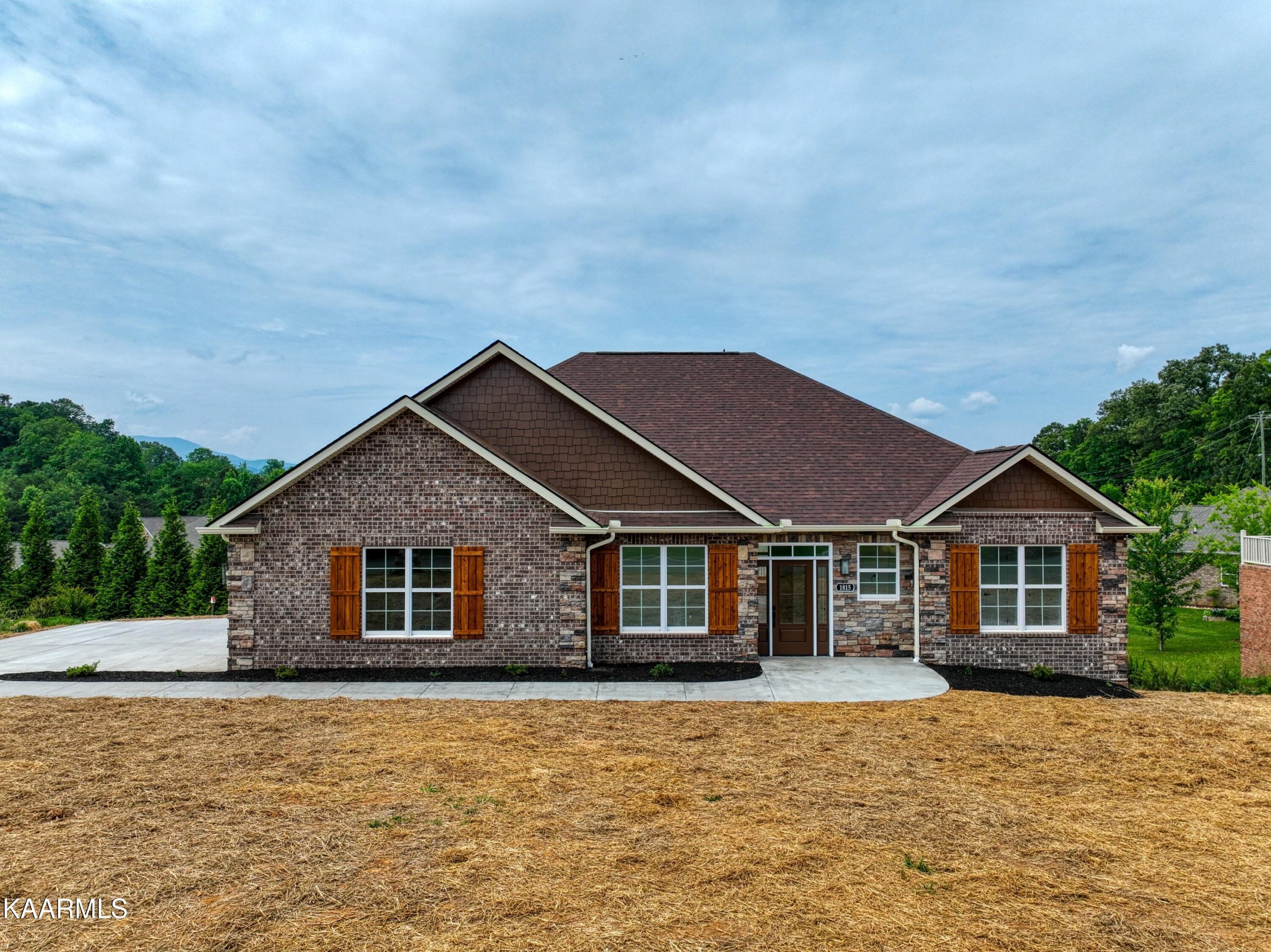 Luxury home at 1815 Placid Drive Sevierville TN 37862