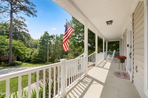 Luxury home at 705 Valley Dale Road Knoxville TN 37923