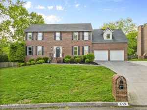 Luxury home at 416 Sweetgum Drive Knoxville TN 37934