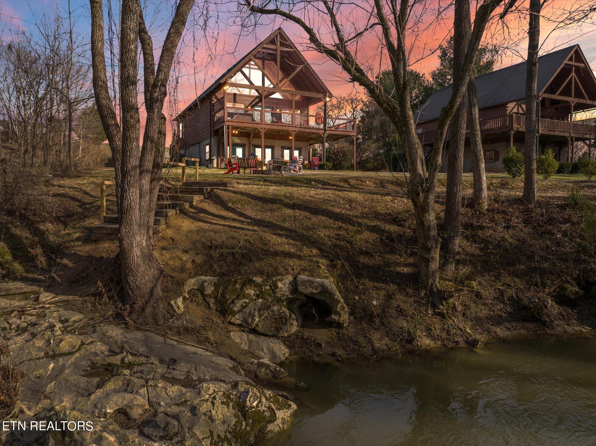 Luxury home at 1940 Pittman Center Road Sevierville TN 37876