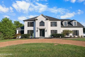 Luxury home at 7410 Huntland Drive Knoxville TN 37919