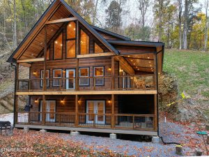 Luxury home at 1706 W Ski View Drive Sevierville TN 37876