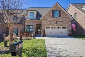 Luxury home at 521 Stone Pony Lane Knoxville TN 37919