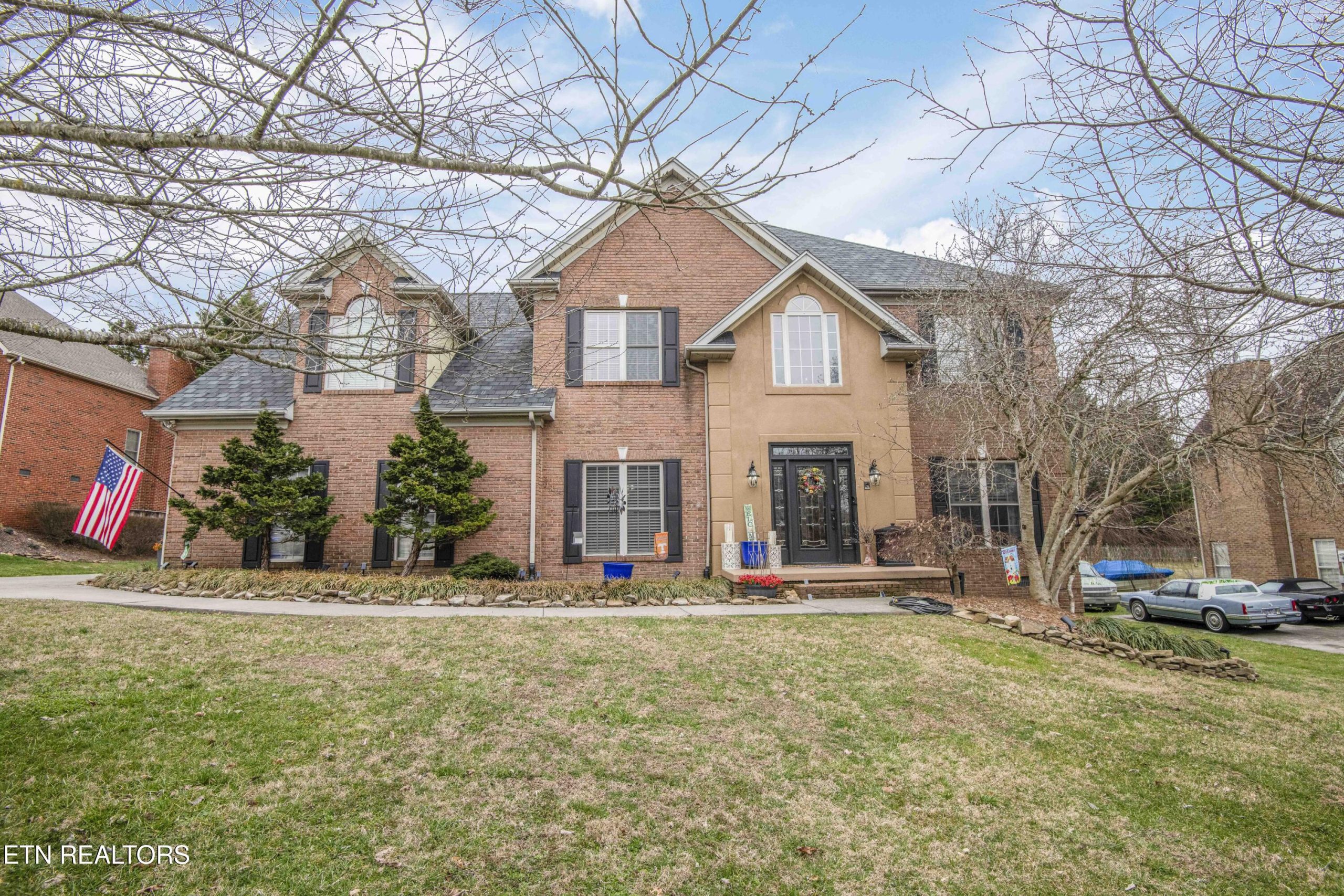 Luxury home at 1330 Berkley Hills Lane Powell TN 37849