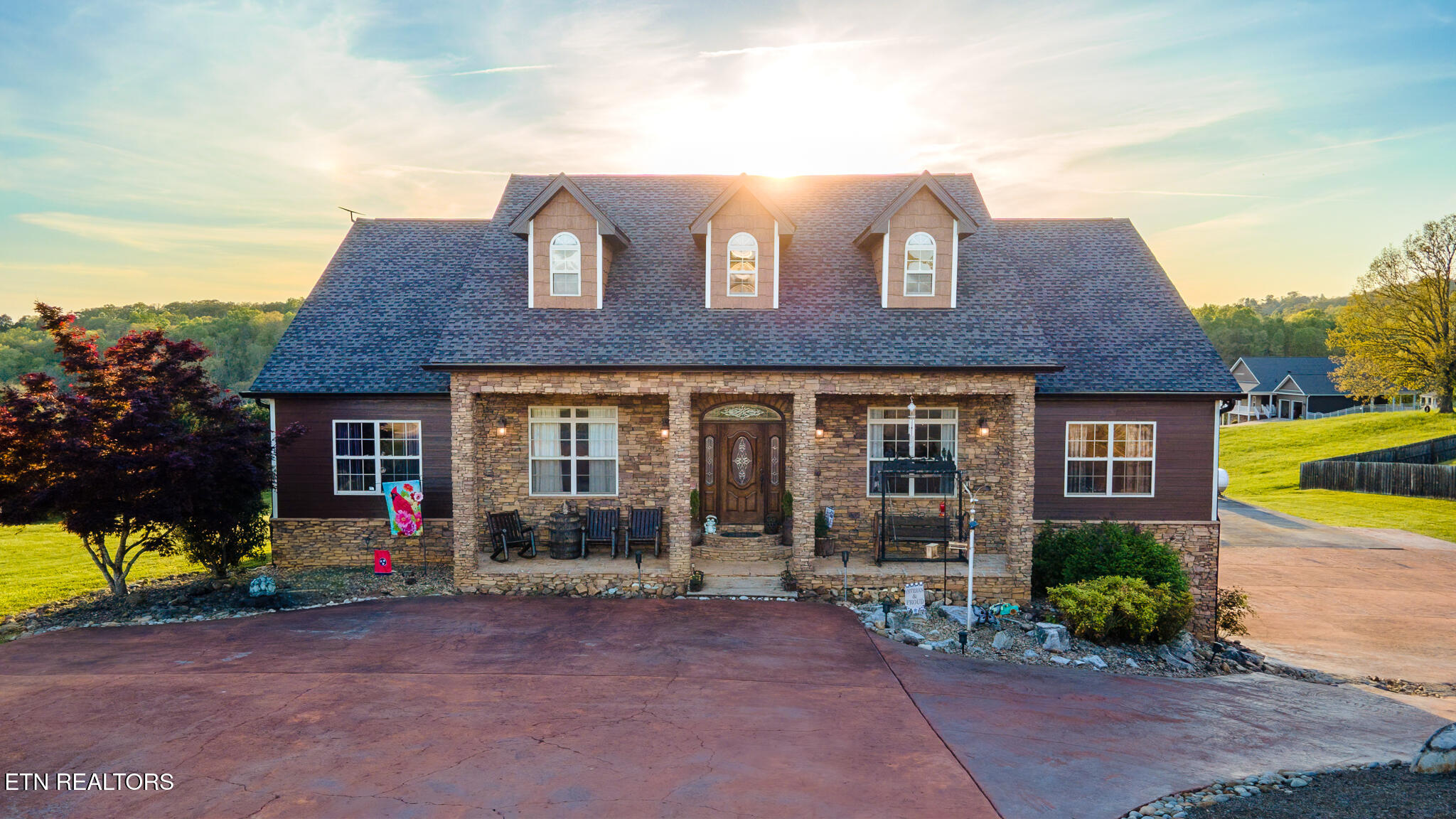 Luxury home at 2869 Luther Catlett Circle Sevierville TN 37876