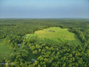 Luxury home at Mayland Farm in Crossville TN