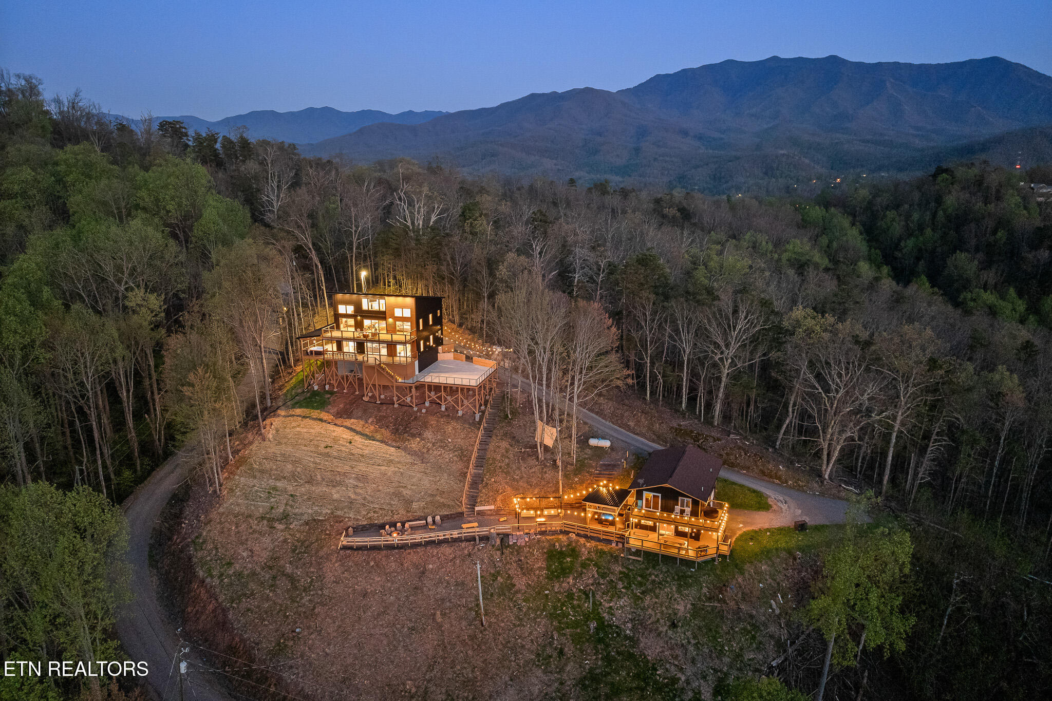 Luxury home at 738 & 742 Smokerise Drive Gatlinburg TN 37738