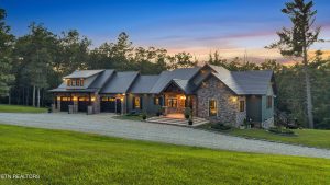 Luxury home at 347 Charit Trail Jamestown TN 38556