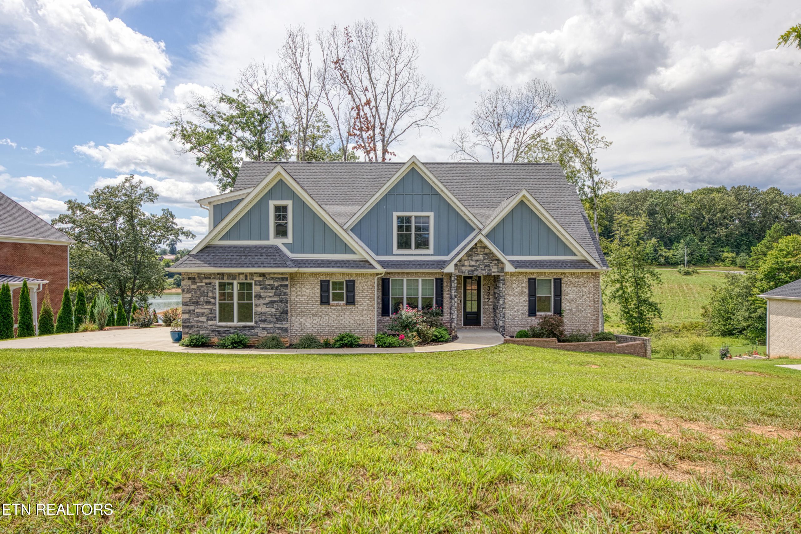 Luxury home at 322 Blount Circle Rutledge TN 37861