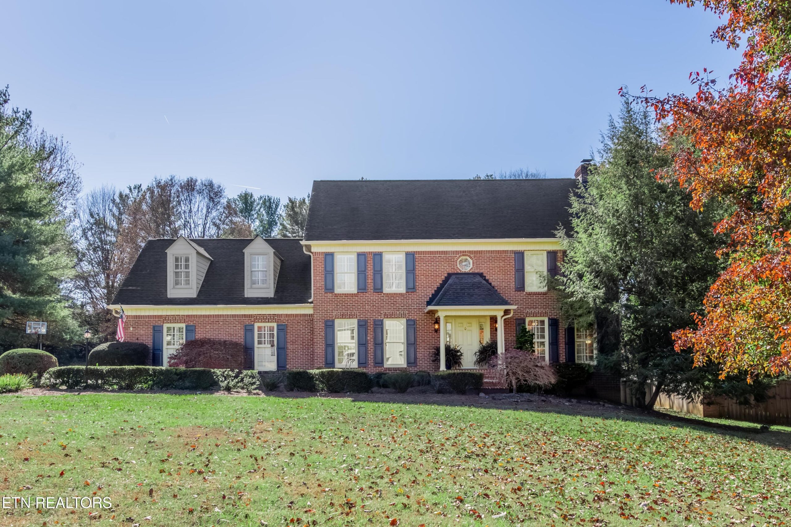 Luxury home at 7320 Wheatfield Place Knoxville TN 37919