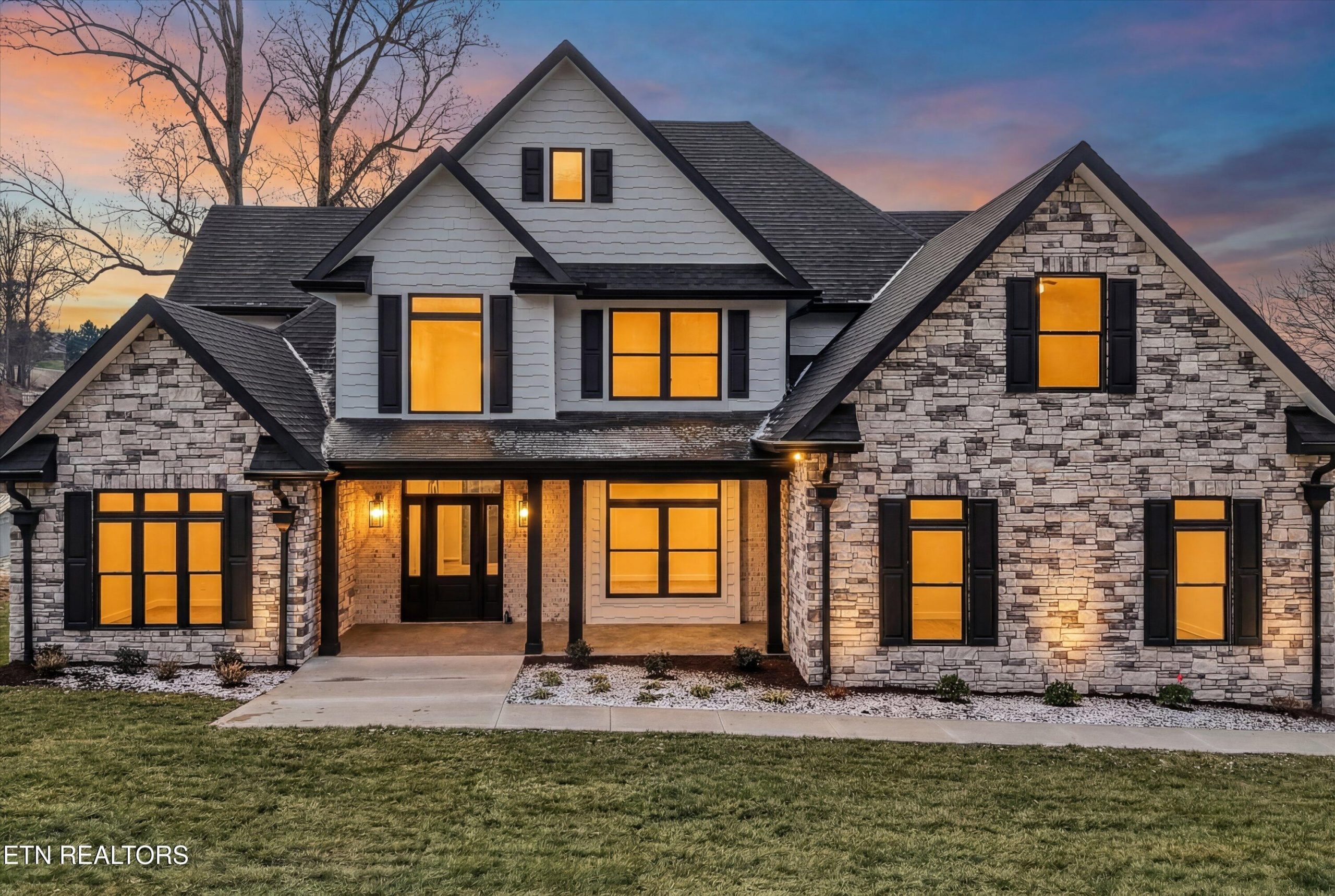 Luxury home at 3956 Shipwatch Lane Knoxville TN 37920