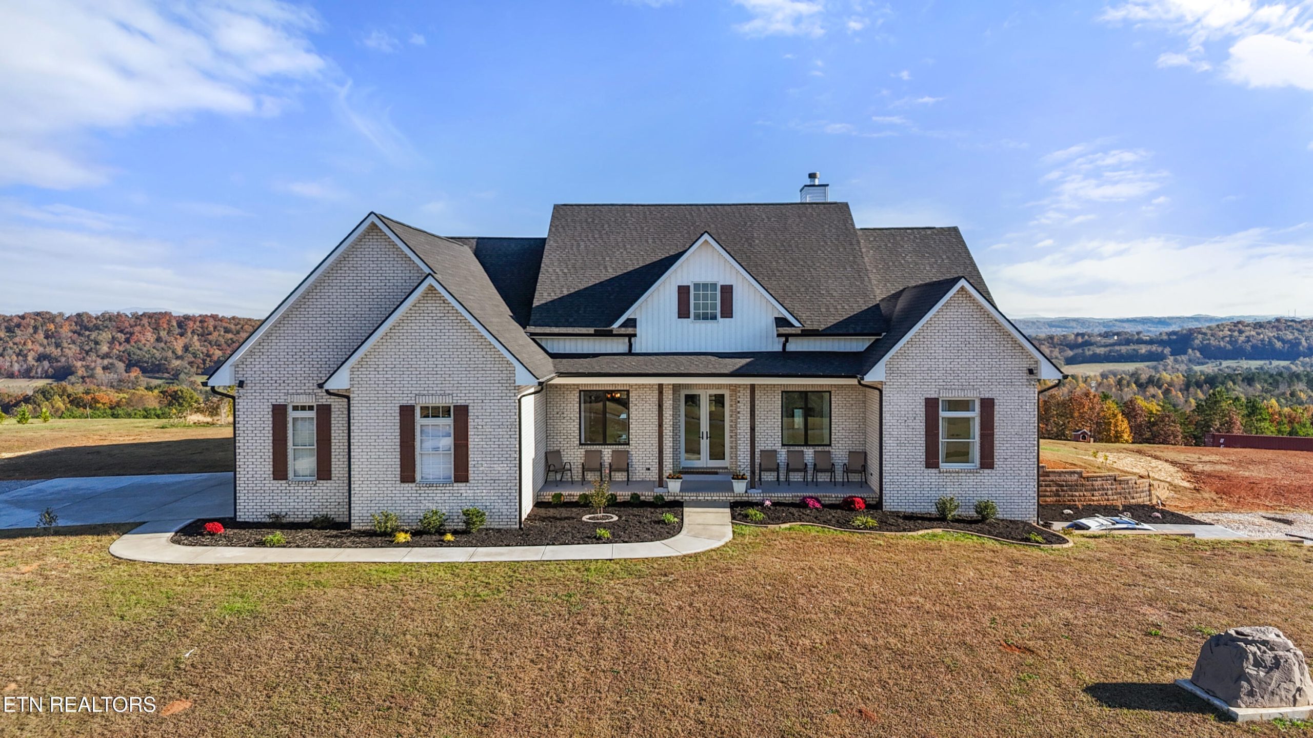 Luxury home at 3647 Foshee Road Philadelphia TN 37846
