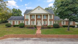 Luxury home at 13117 Harrison Road Knoxville TN 37934