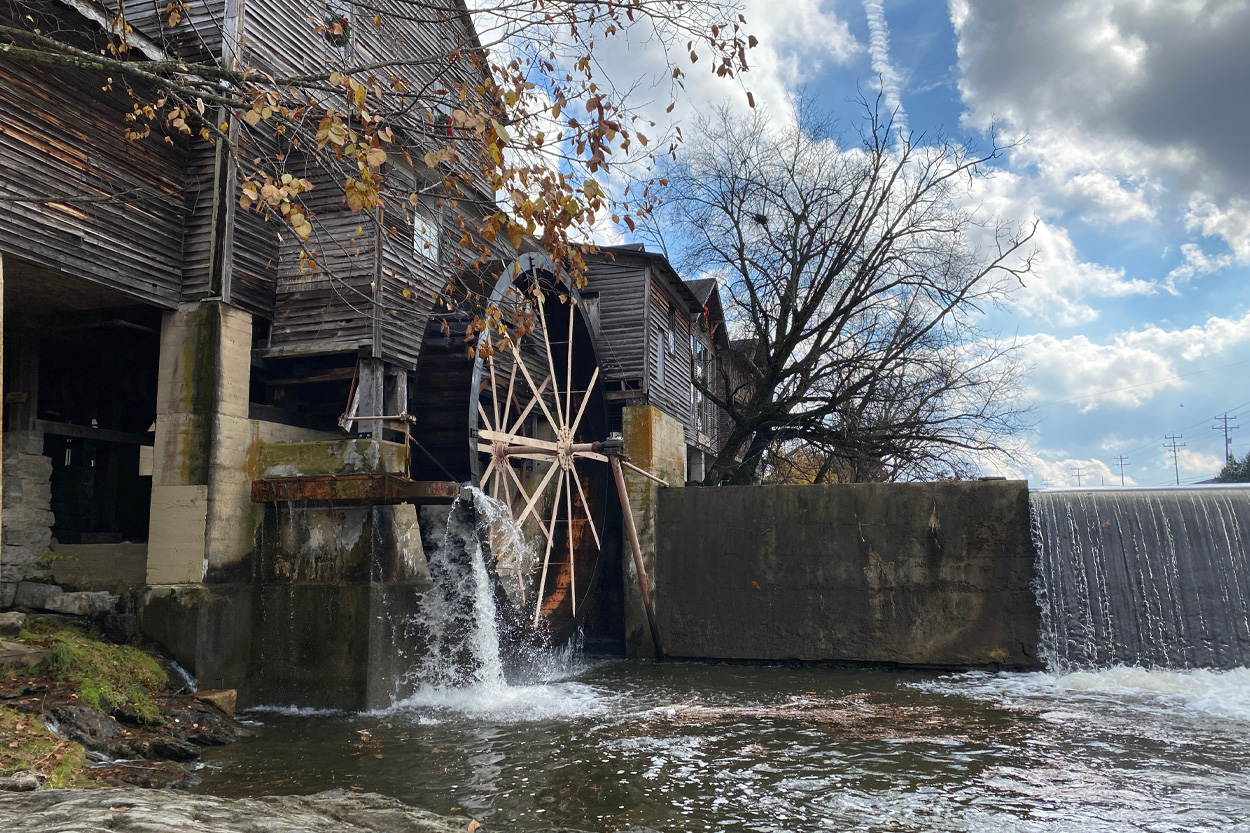 Historic waterwheel and mill building in Pigeon Forge, Tennessee