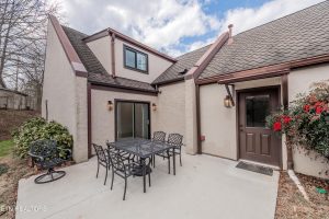 Luxury home at 1356 Orleans Drive Knoxville TN 37919