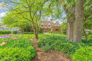 Luxury home at 2048 Cherokee Boulevard Knoxville TN 37919
