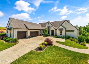 Luxury home at 317 Admiral Court Lenoir City TN 37772