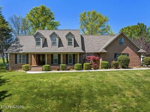 Luxury home at 2041 Witt Road White Pine TN 37890