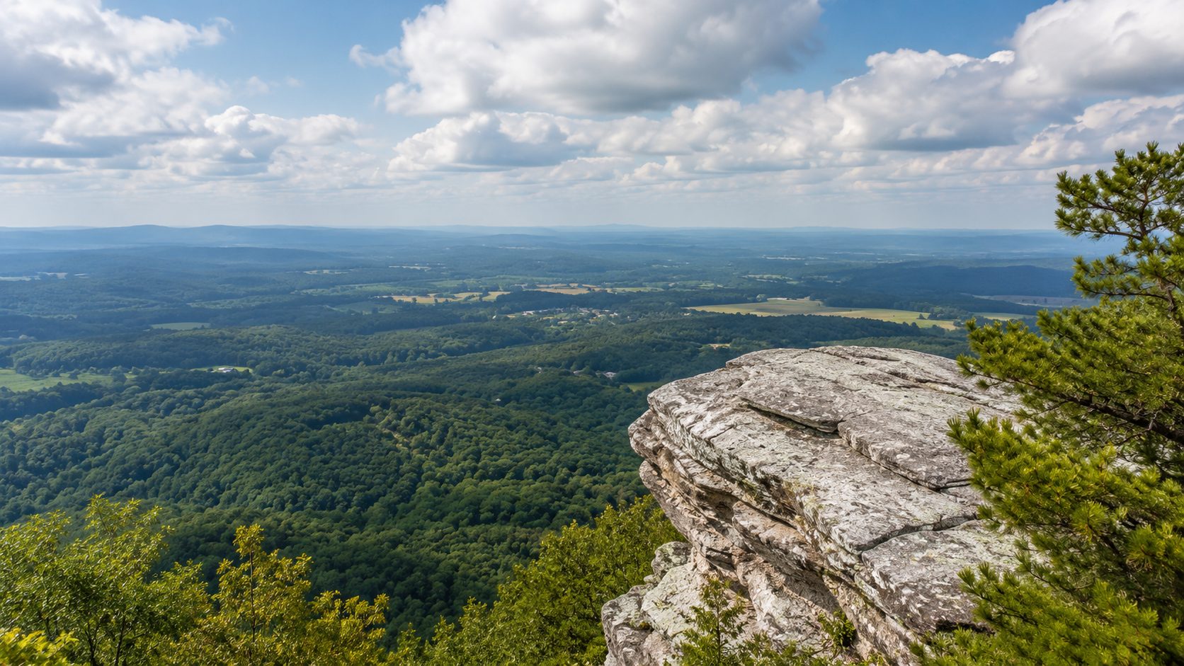 Crossville and Cumberland County scenic views in East Tennessee