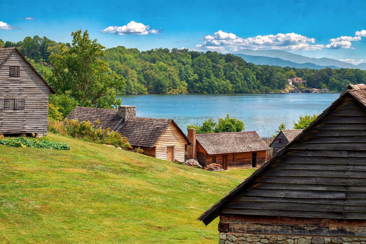 Historic log structures overlooking the lake near Vonore in Monroe County, Tennessee