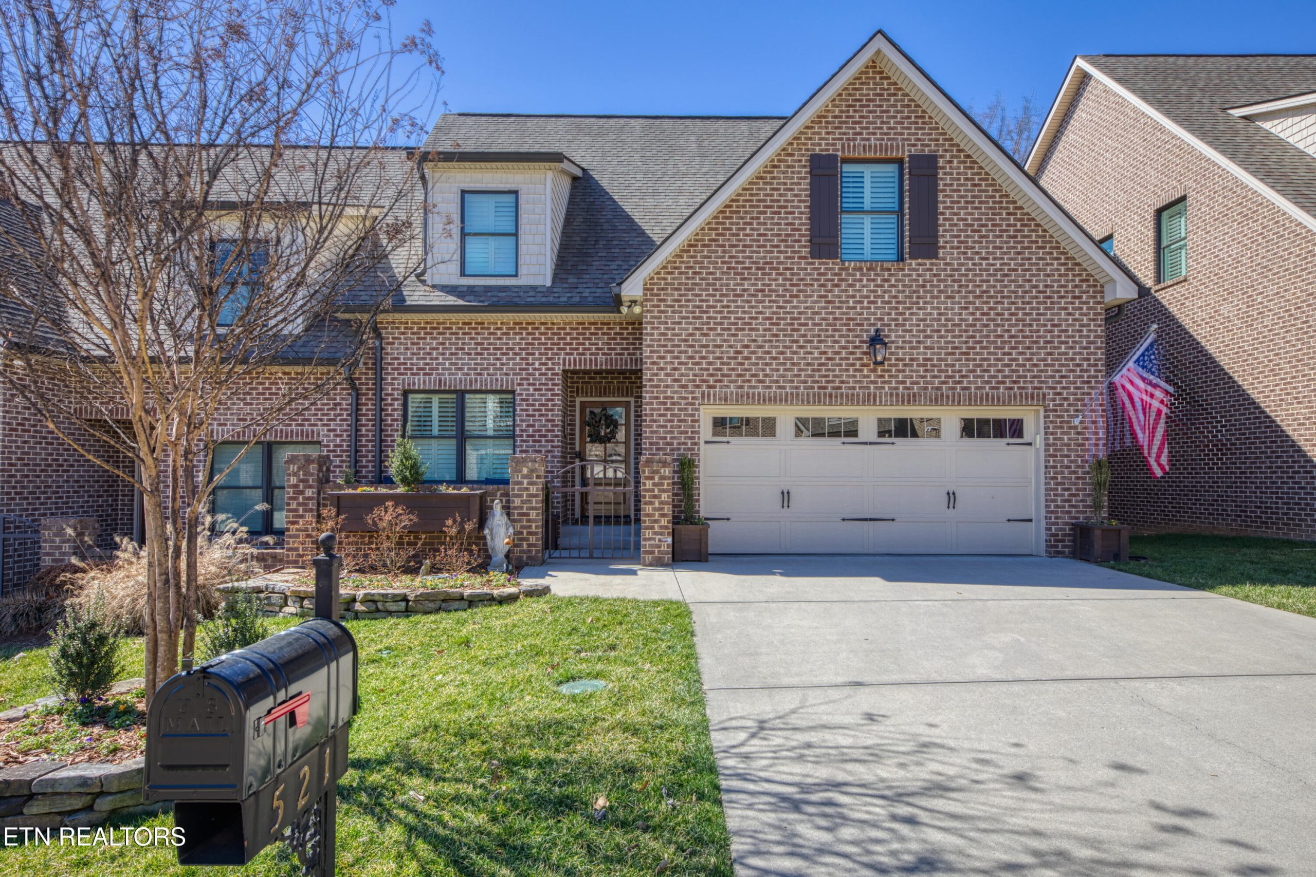 Luxury home at 521 Stone Pony Lane Knoxville TN 37919