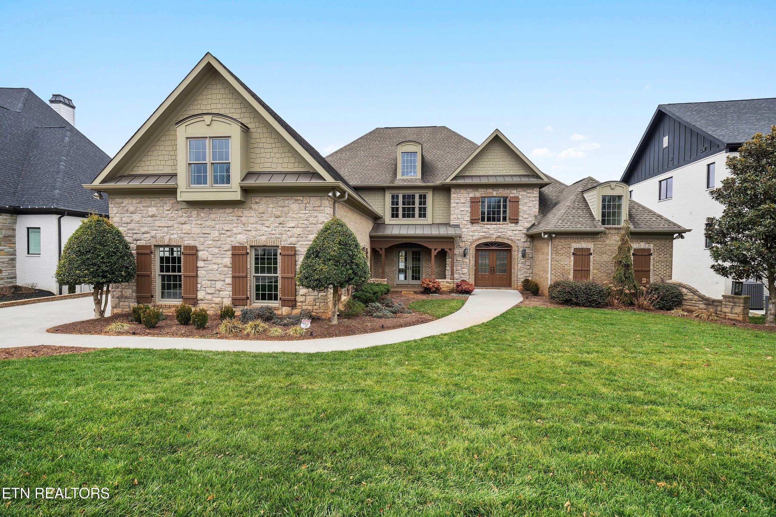Luxury home at 1403 Charlottesville Boulevard Knoxville TN 37922